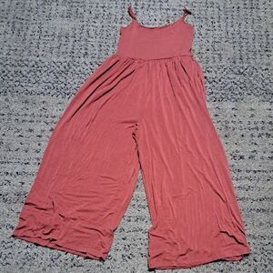 Elegant Women's Jumpsuit With Pockets